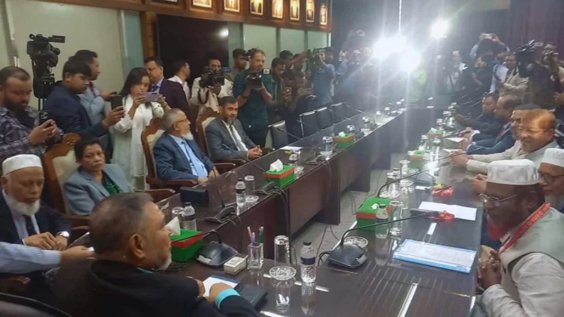 জামায়াতের ৬ প্রতিনিধির সাথে ইসির বিশেষ বৈঠক